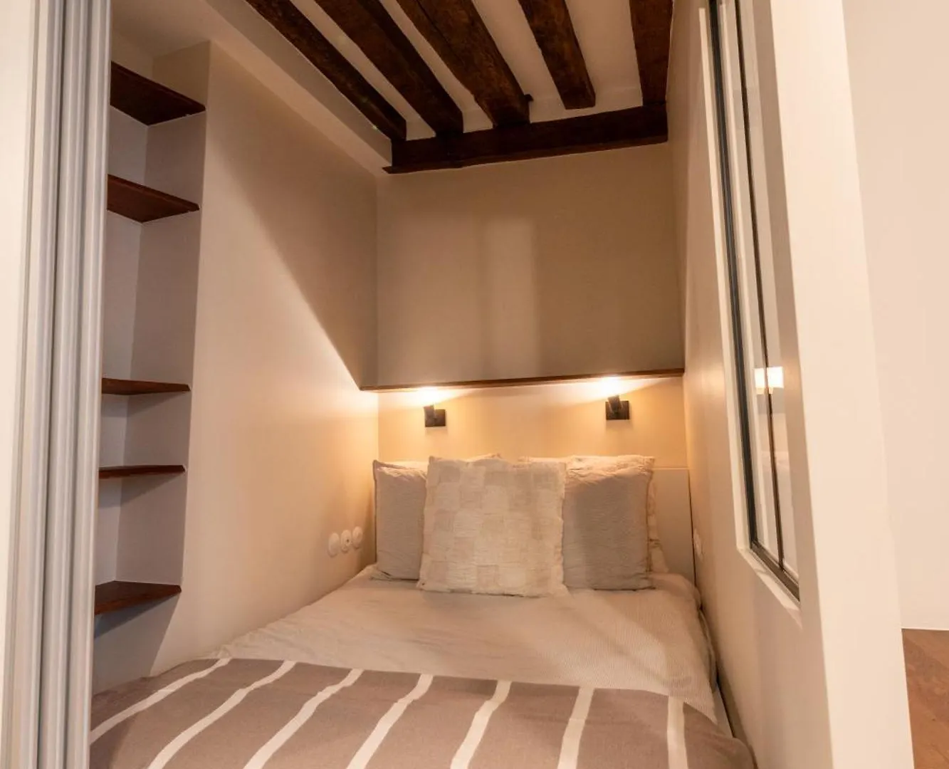 Charmant Studio Refait A Neuf Marais Apartment Paris